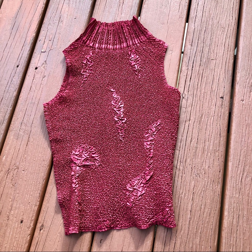 Ladies sleeveless mesh dressy high neck tank. NWT
